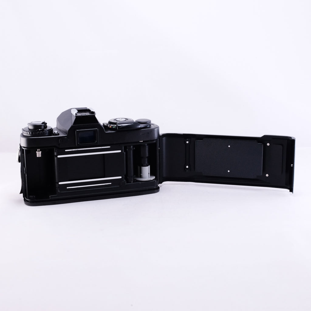 MINOLTA XD + auto winder D