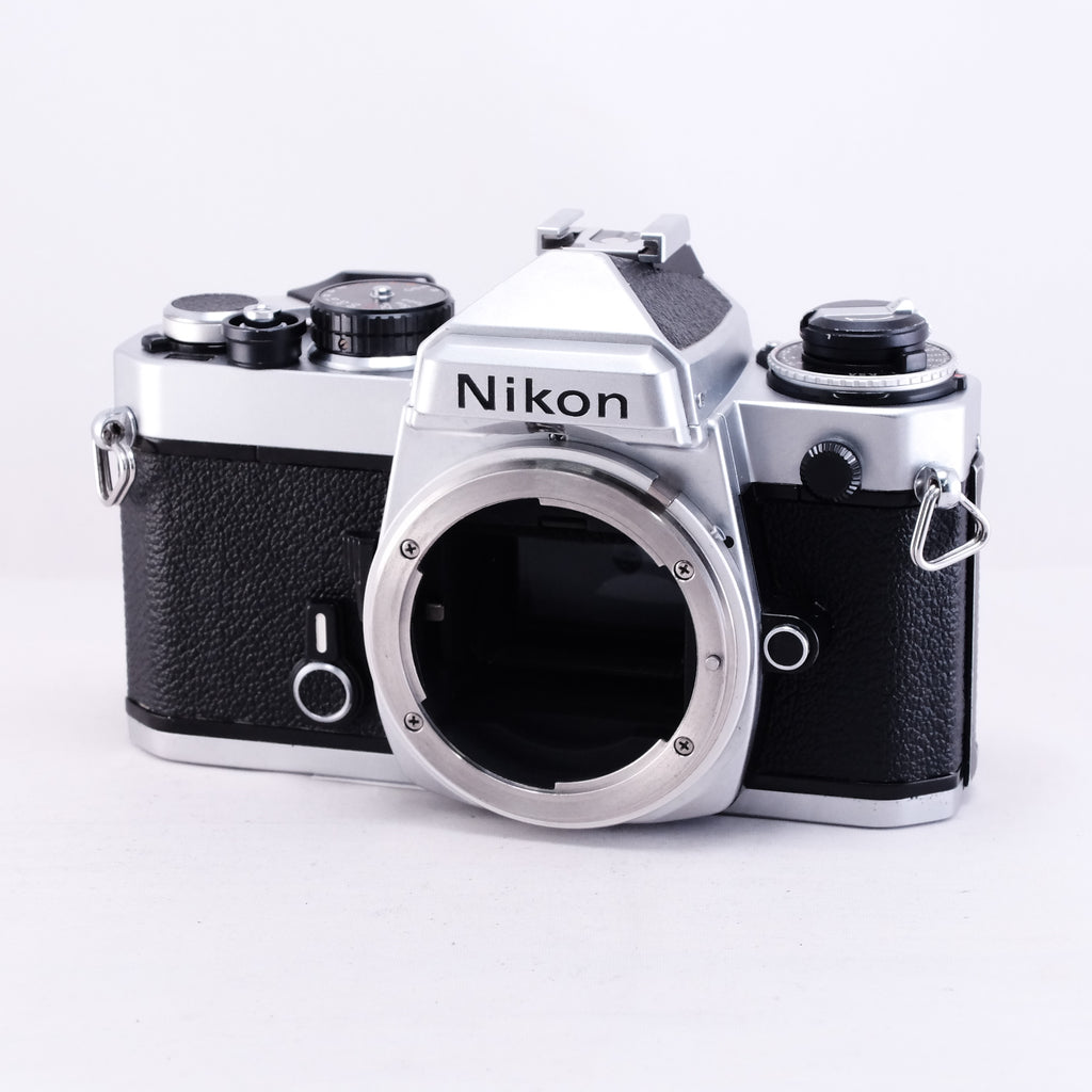 Nikon FE (Silver) ※整備品