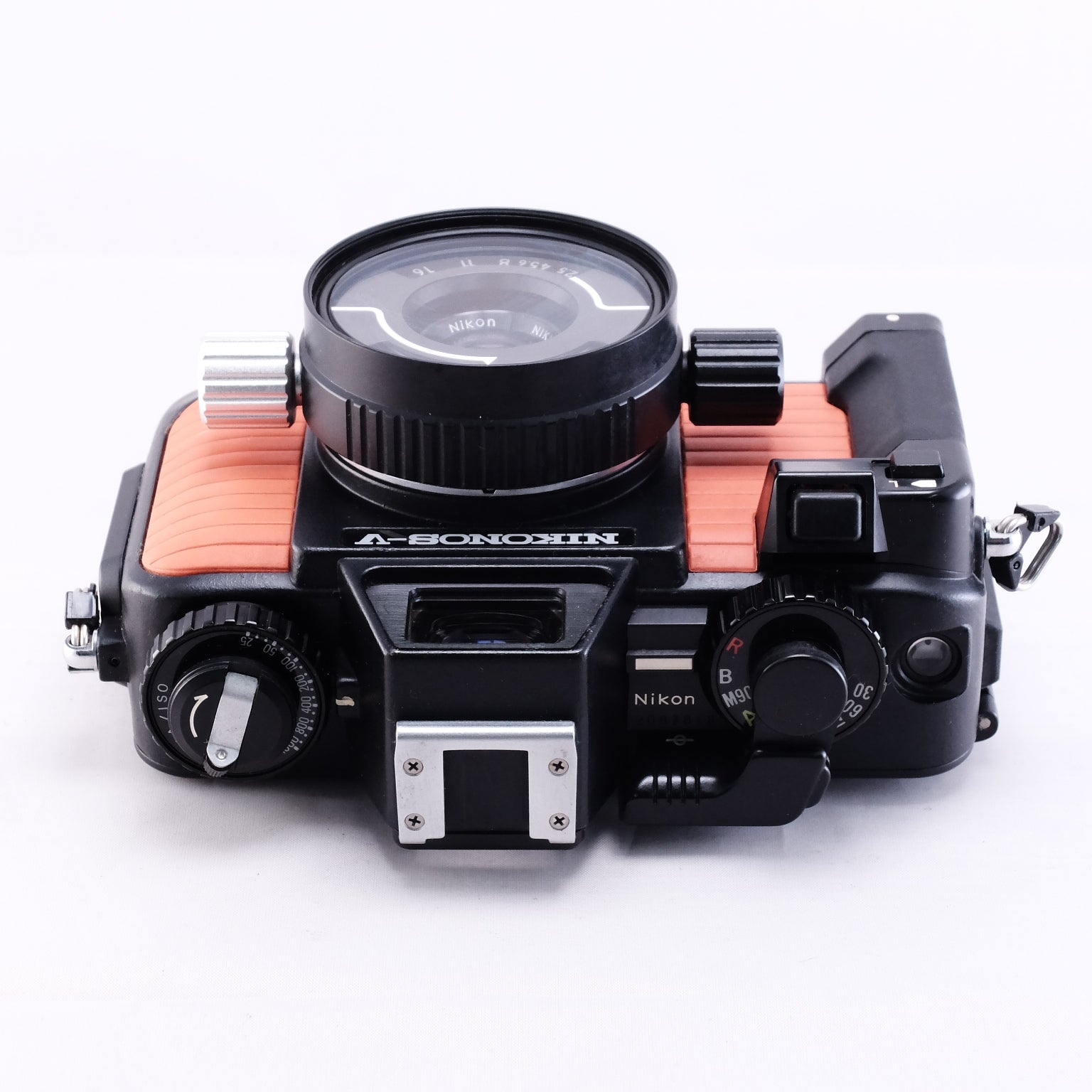 Nikon NIKONOS V (Orange) + NIKKOR 35mm F2.5