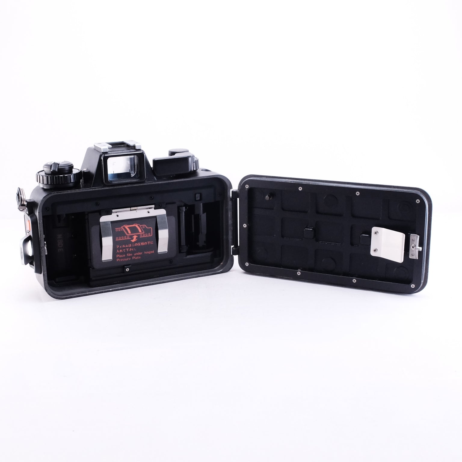 Nikon NIKONOS V (Orange) + NIKKOR 35mm F2.5