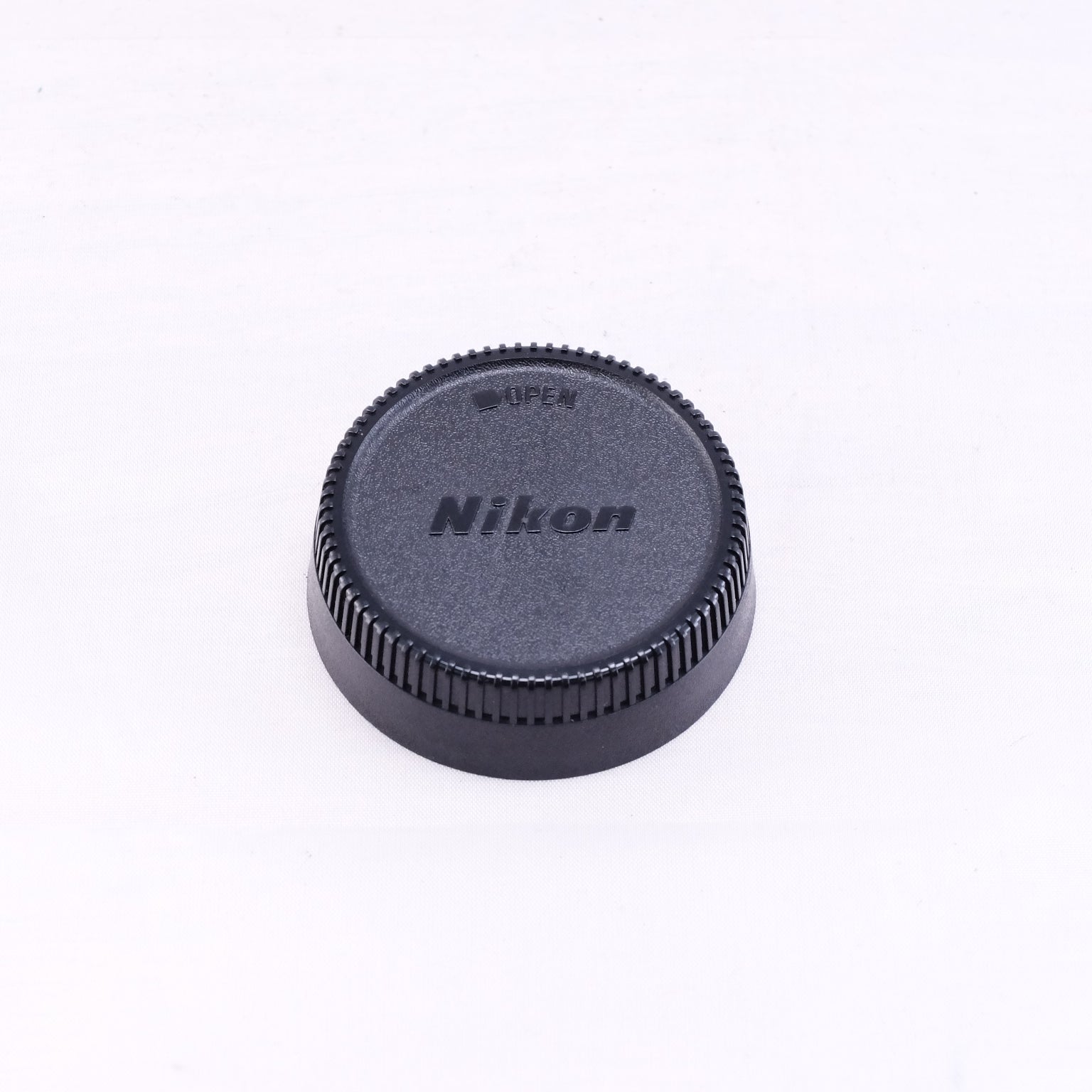 Nikon AF NIKKOR 24mm F2.8D [F]