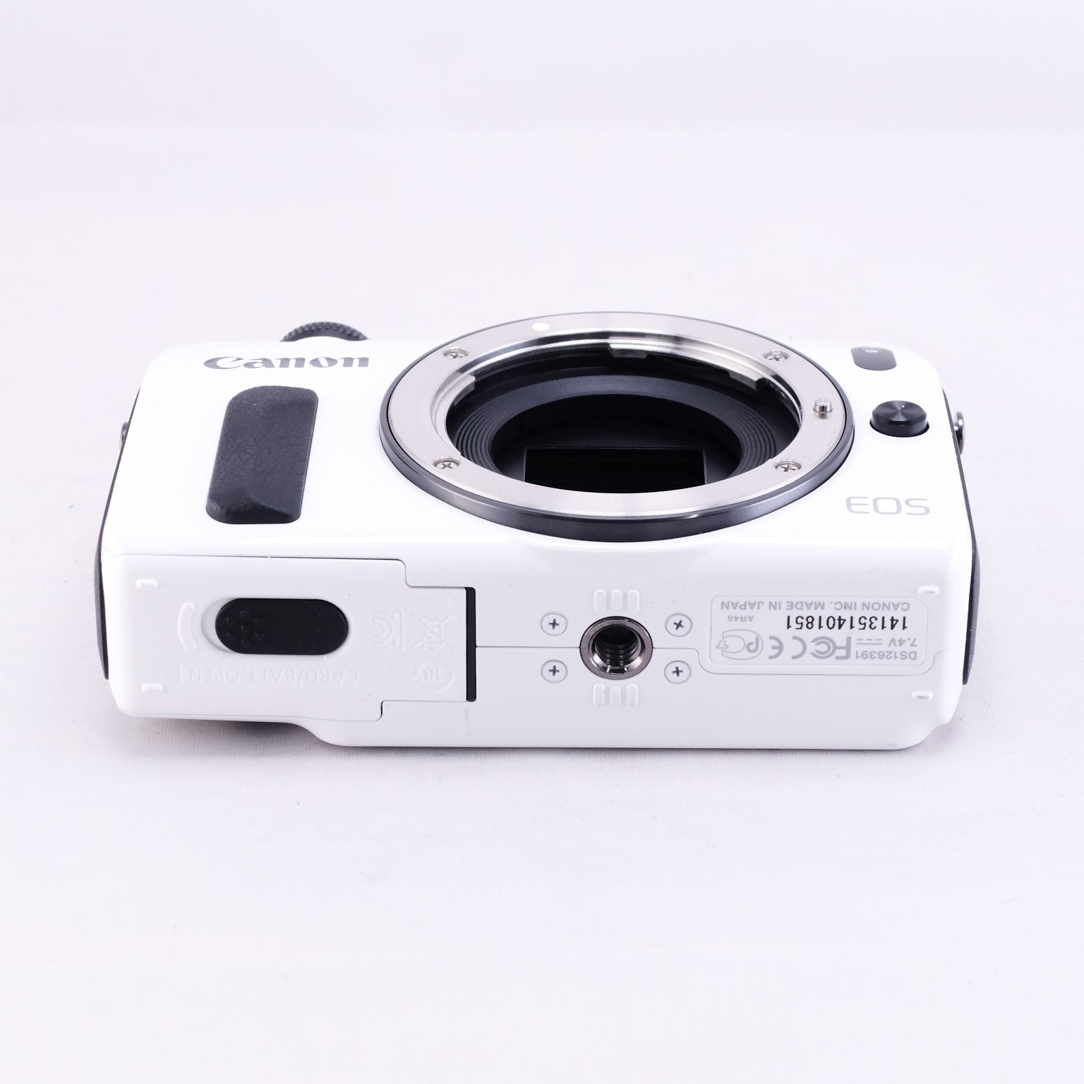 Canon EOS M (White)