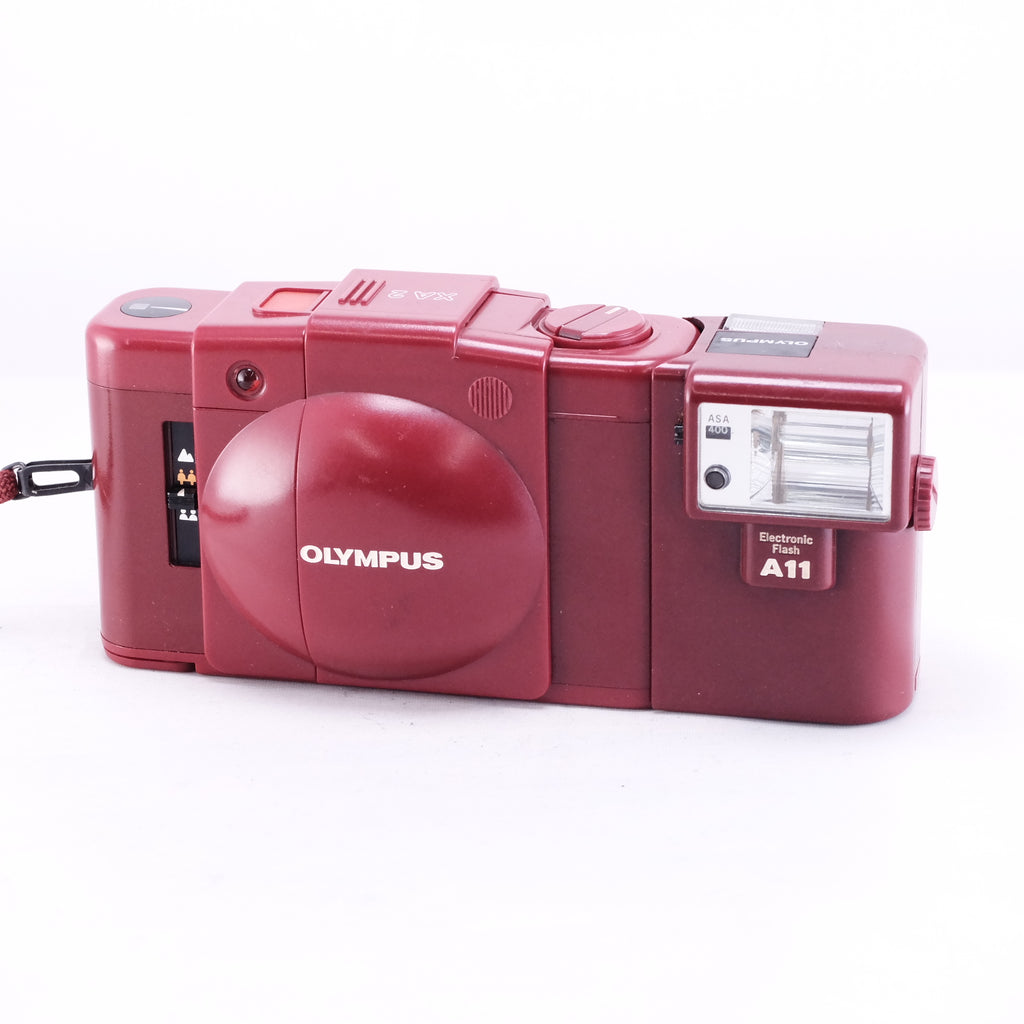 OLYMPUS XA 2 + A11 ハートレッド ※整備品