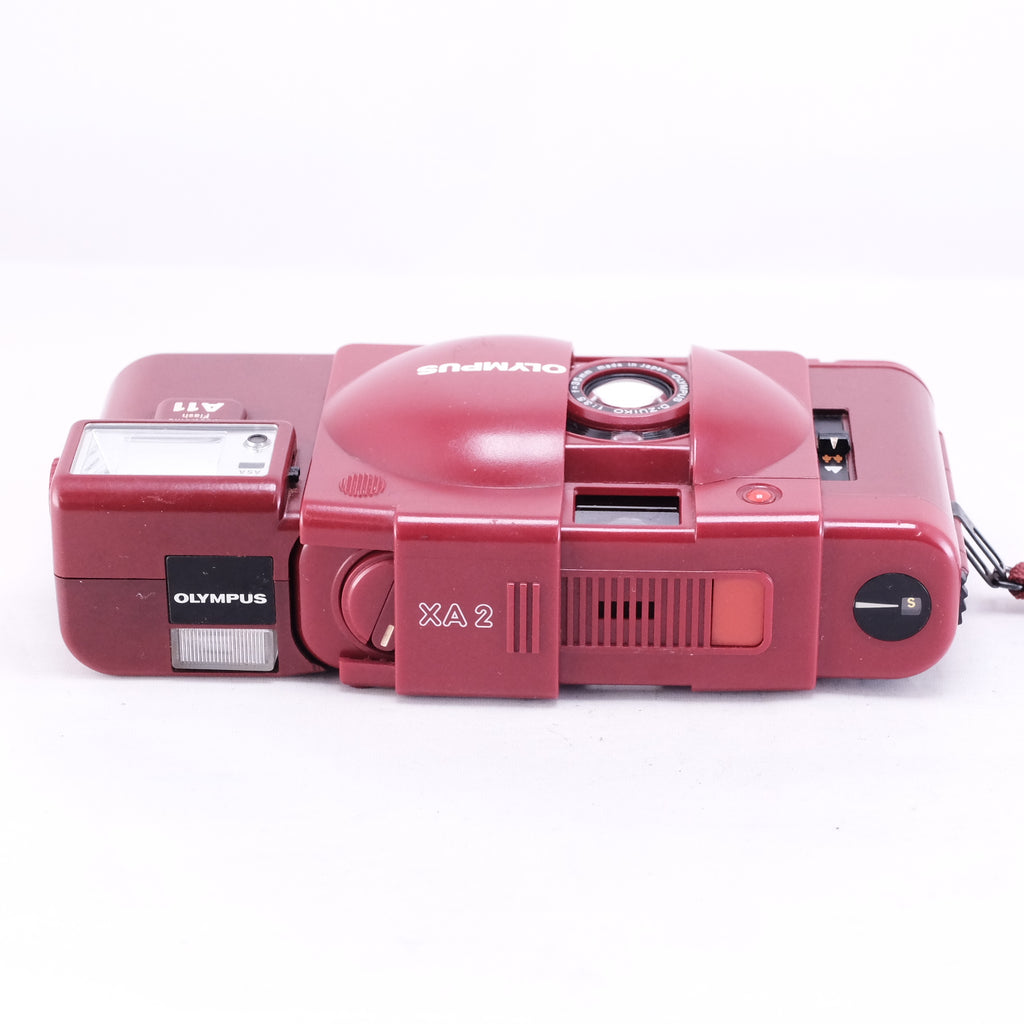 OLYMPUS XA 2 + A11 ハートレッド ※整備品
