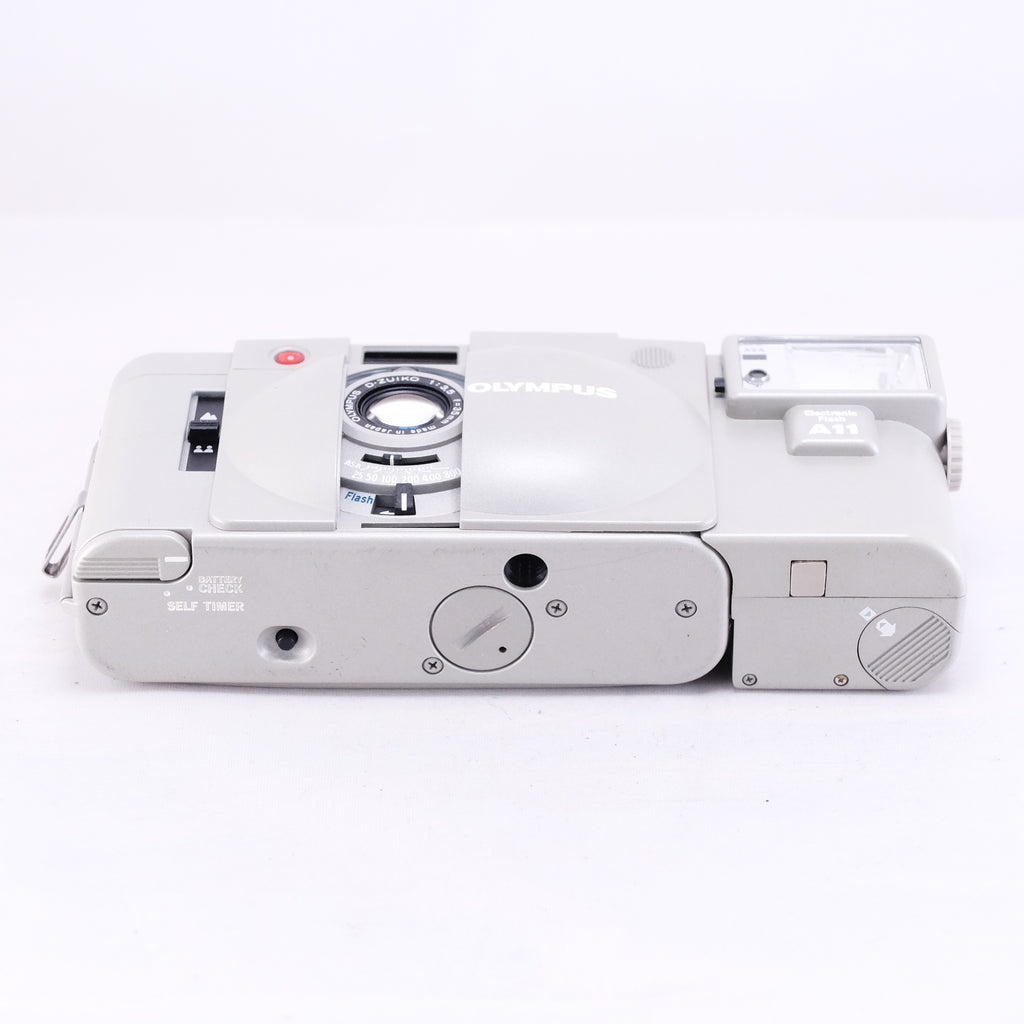 OLYMPUS XA 2 + A11 アーバンホワイト ※整備品