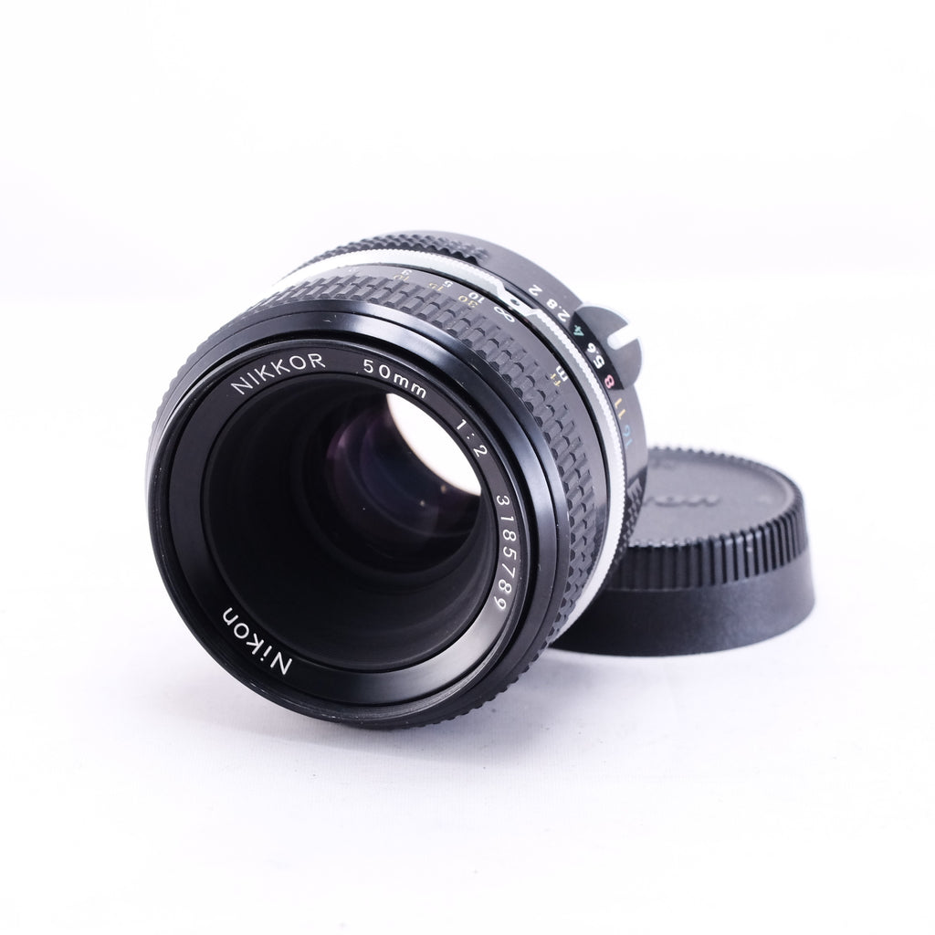 Nikon 非AI NIKKOR 50mm F2 [F]