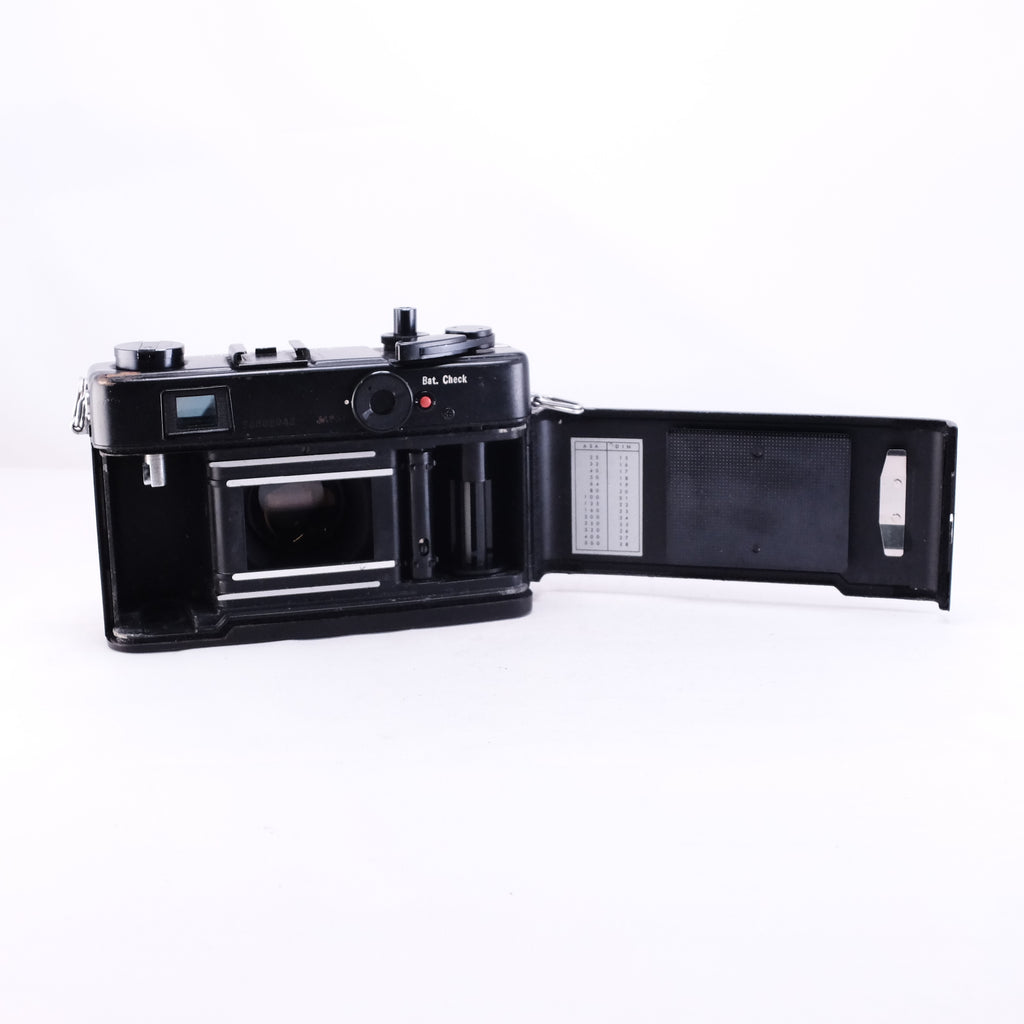 YASHICA ELECTRO 35 CC (ブラック)