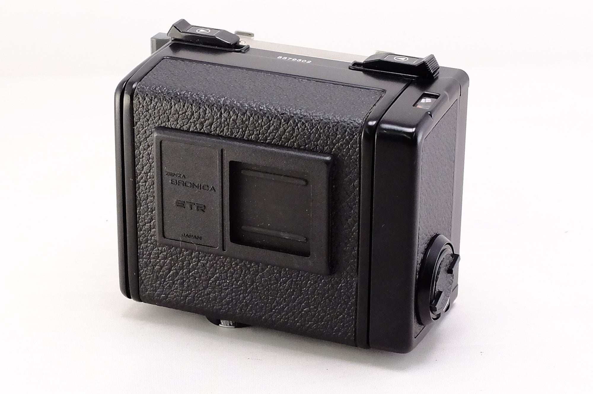 【ZENZA BRONICA】ETR 135N フィルムバック + 135 スクリーン 全面マット [1883745338717] | 東京CAMERA