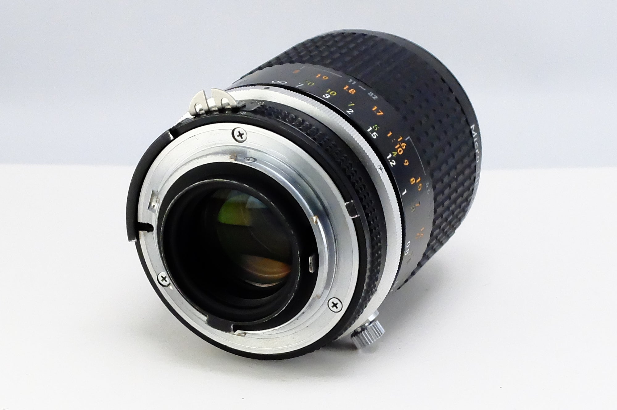 【Nikon】Ai-s Micro-NIKKOR 105mm F2.8 [F] | 東京CAMERA