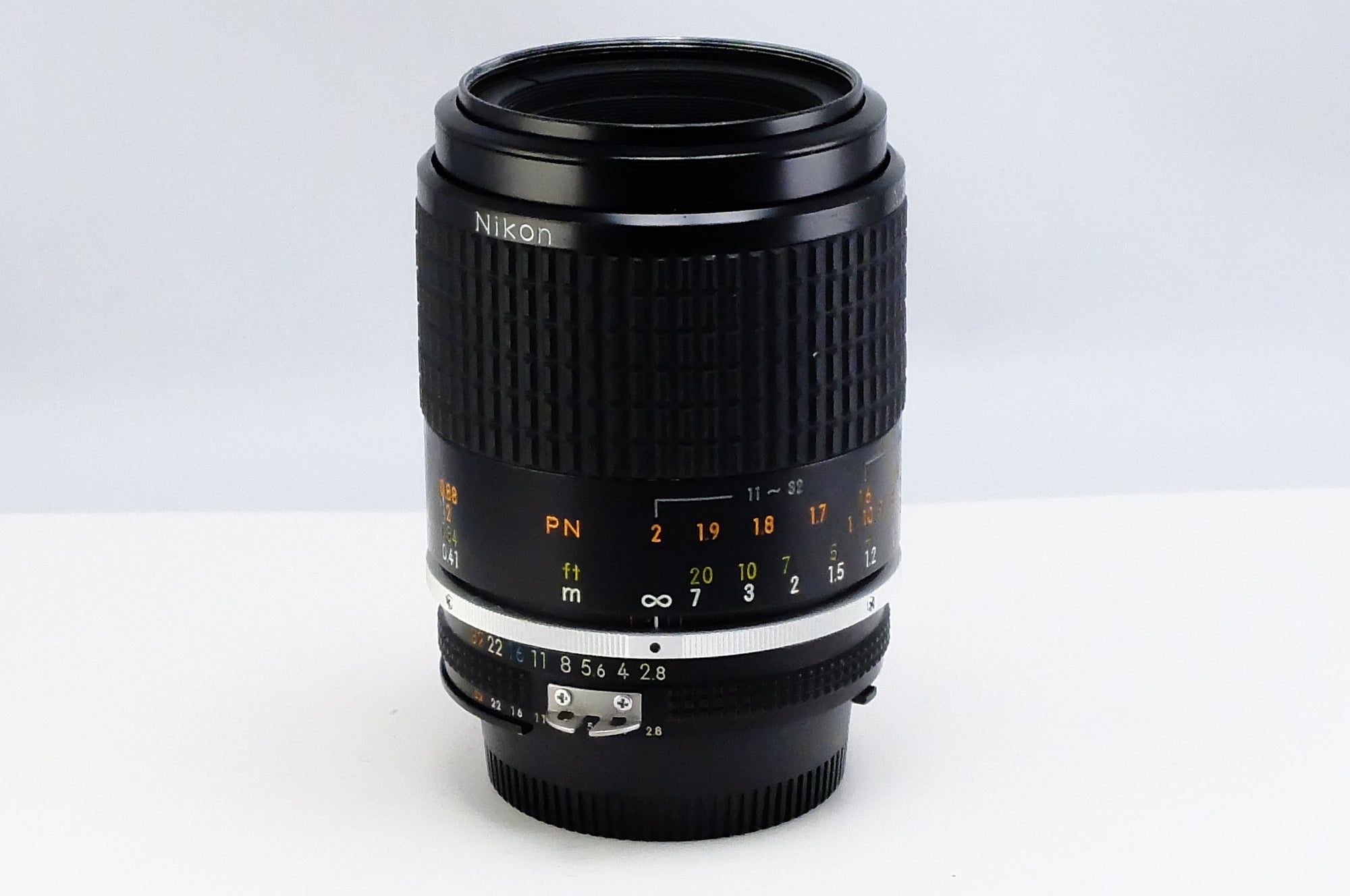 【Nikon】Ai-s Micro-NIKKOR 105mm F2.8 [F] | 東京CAMERA