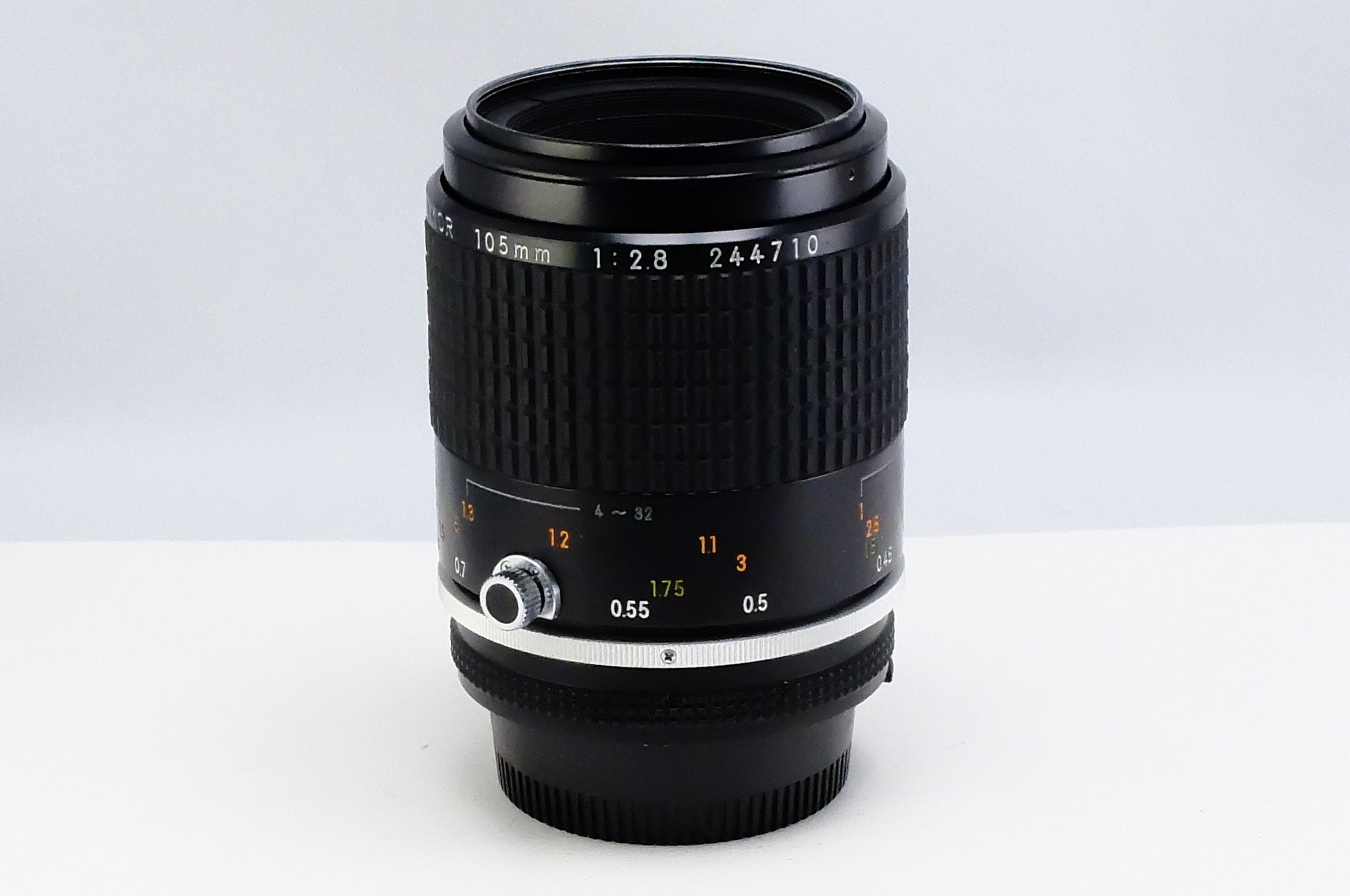 【Nikon】Ai-s Micro-NIKKOR 105mm F2.8 [F] | 東京CAMERA