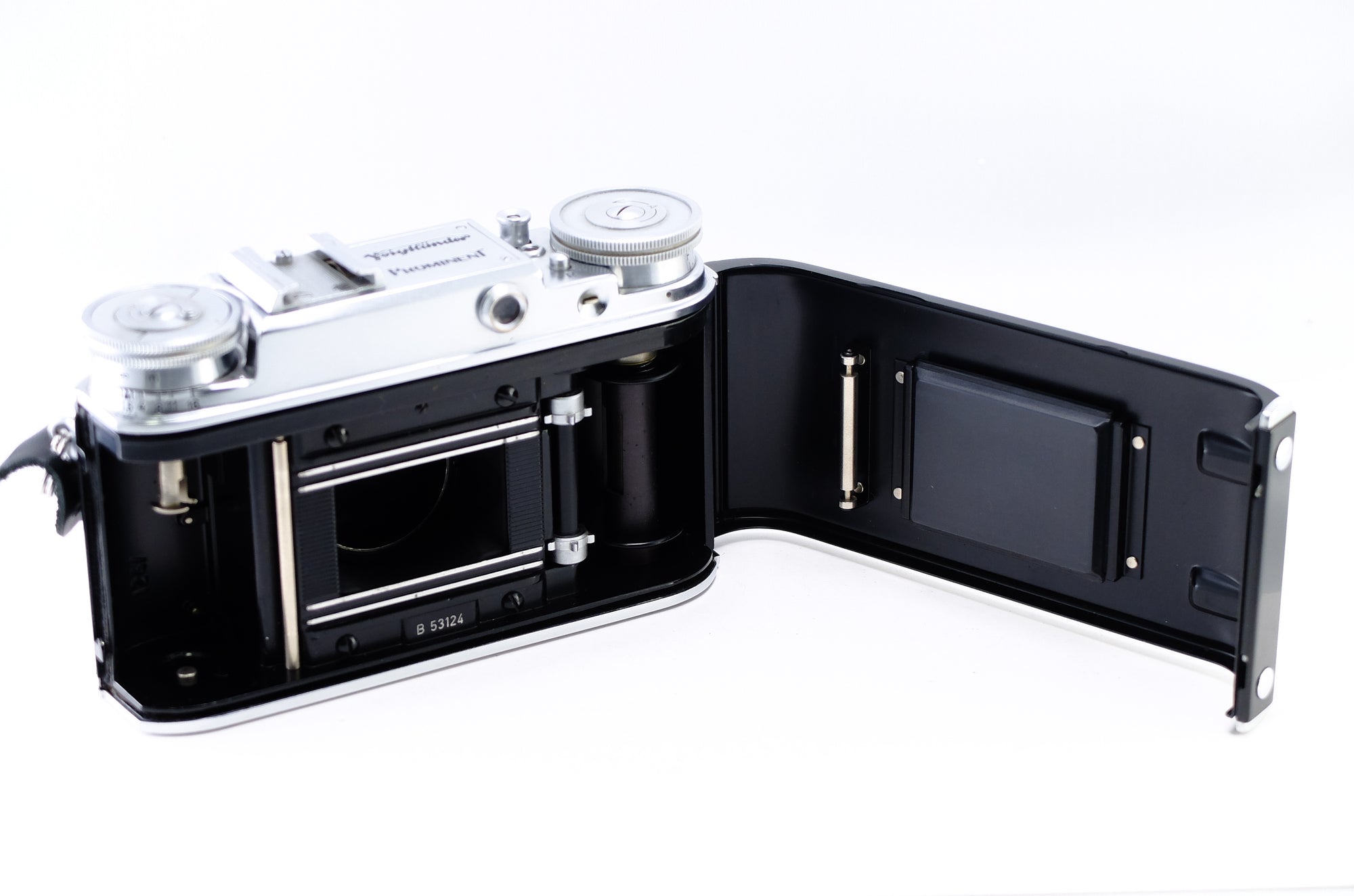 【Voigtlander】Prominent (距離指標m) + Ultron 50mm F2 | 東京CAMERA