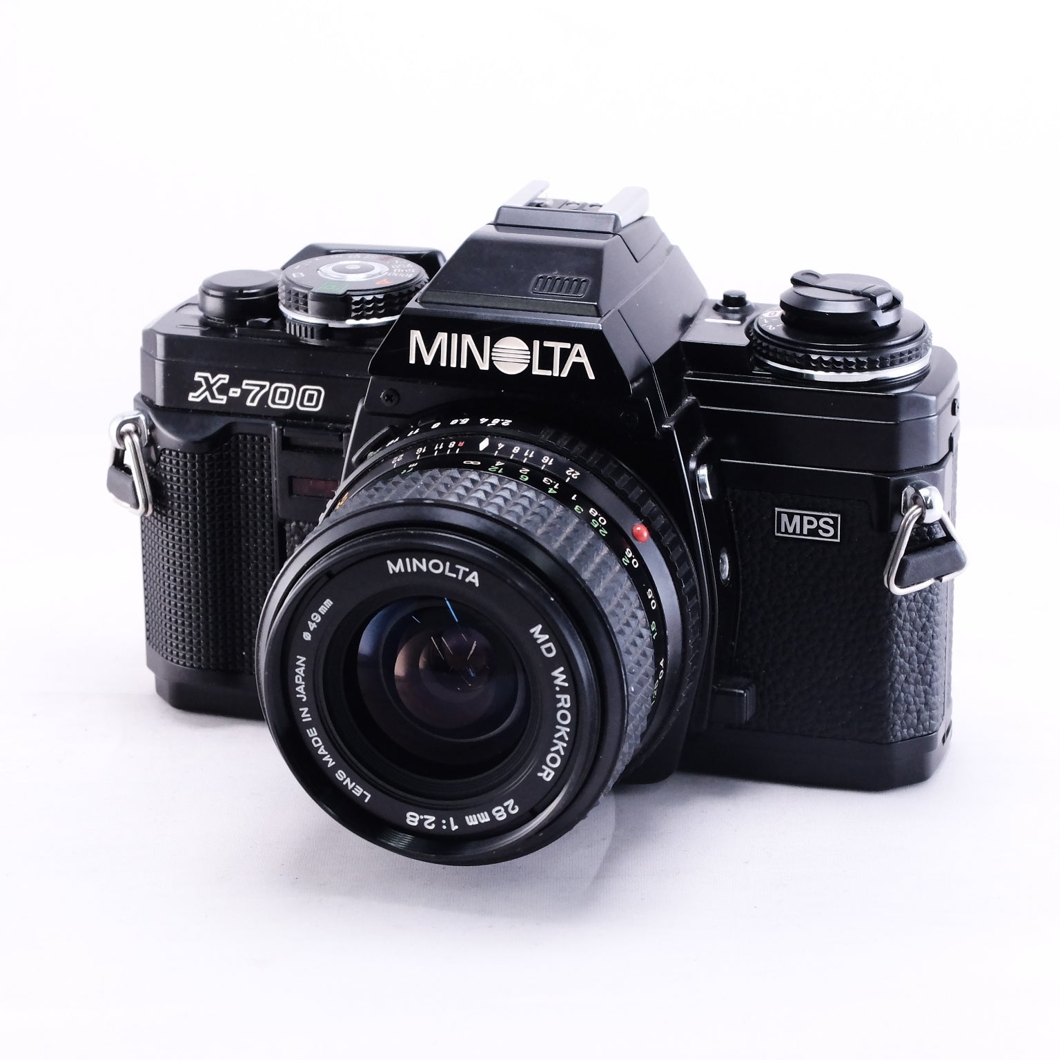 MINOLTA New X-700 Black + MD 28mm F2.8