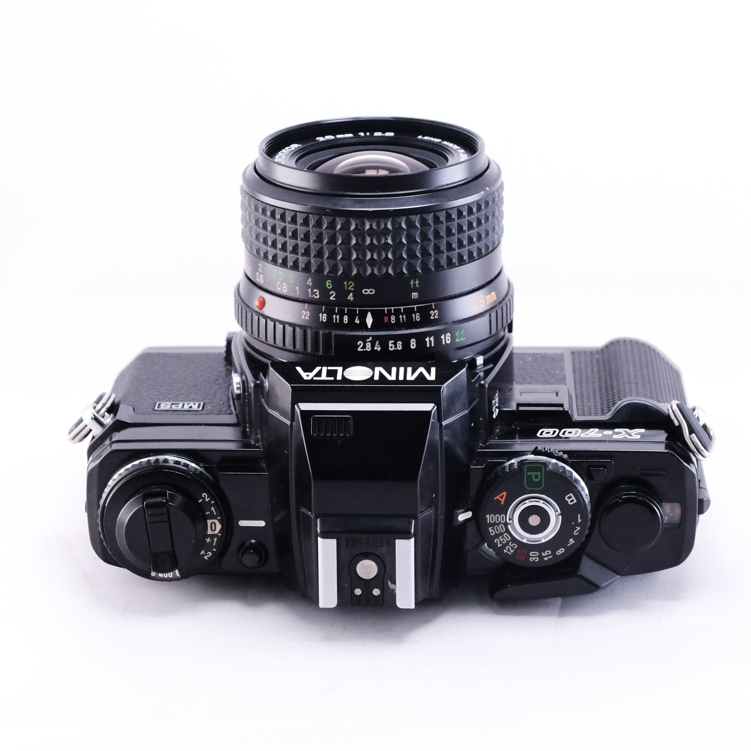 MINOLTA New X-700 Black + MD 28mm F2.8