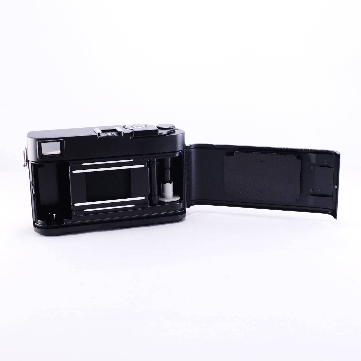 MINOLTA CLE + M-ROKKOR 40mm F2