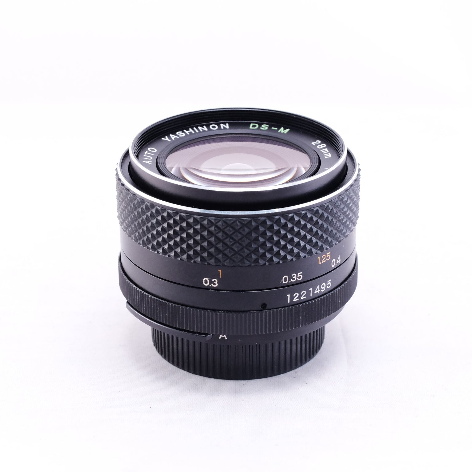YASHICA AUTO YASHINON DS-M 28mm F2.8 [M42]