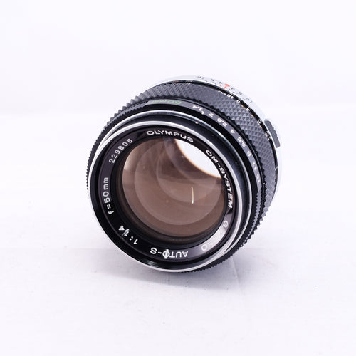 OLYMPUS OM G.ZUIKO AUTO-S 50mm F1.4 銀枠 [OM]