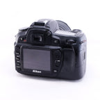 Nikon D80 + AF-S DX Zoom-Nikkor 18-70mm F3.5-4.5G IF-ED