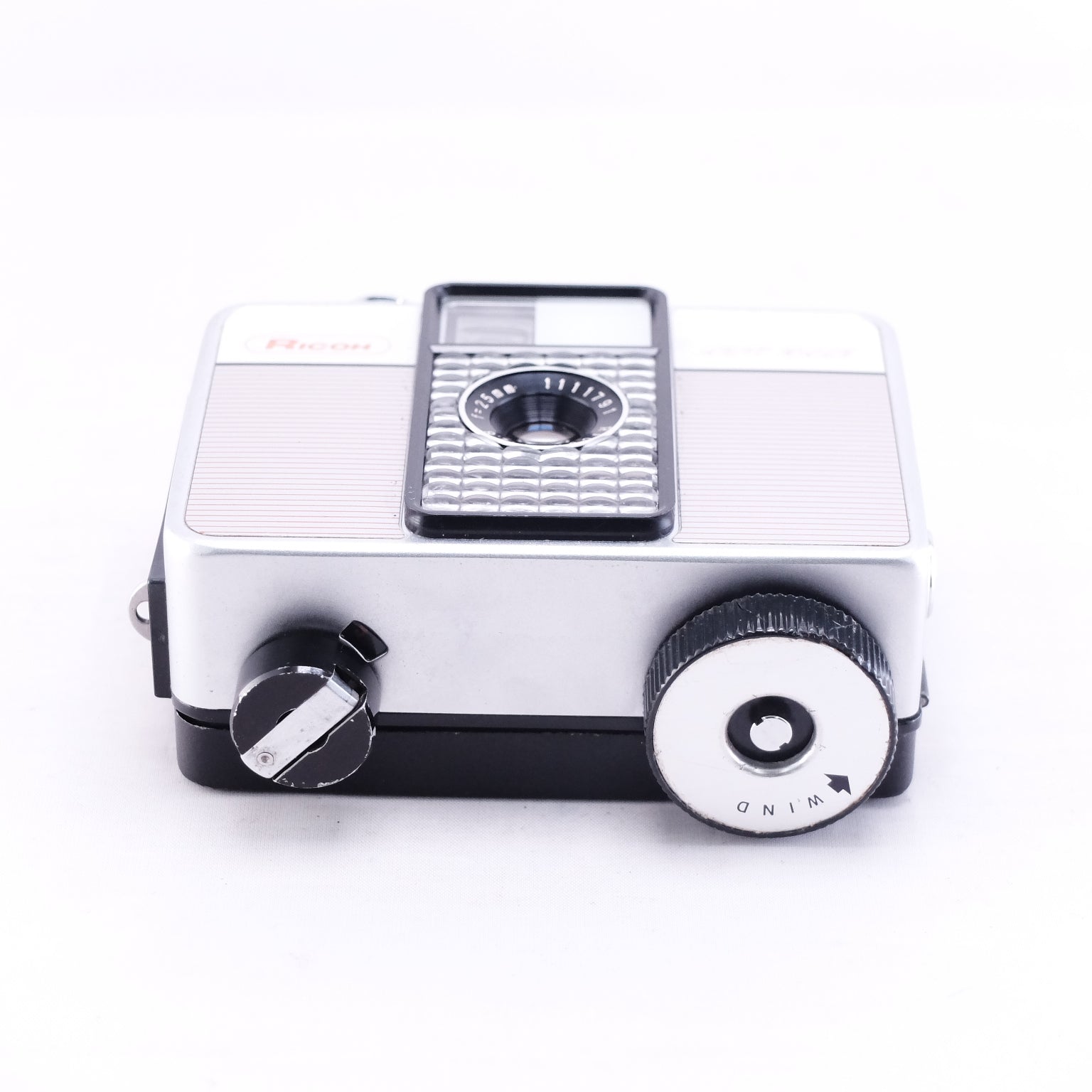 Ricoh AUTO HALF E (red stripe) ※整備品