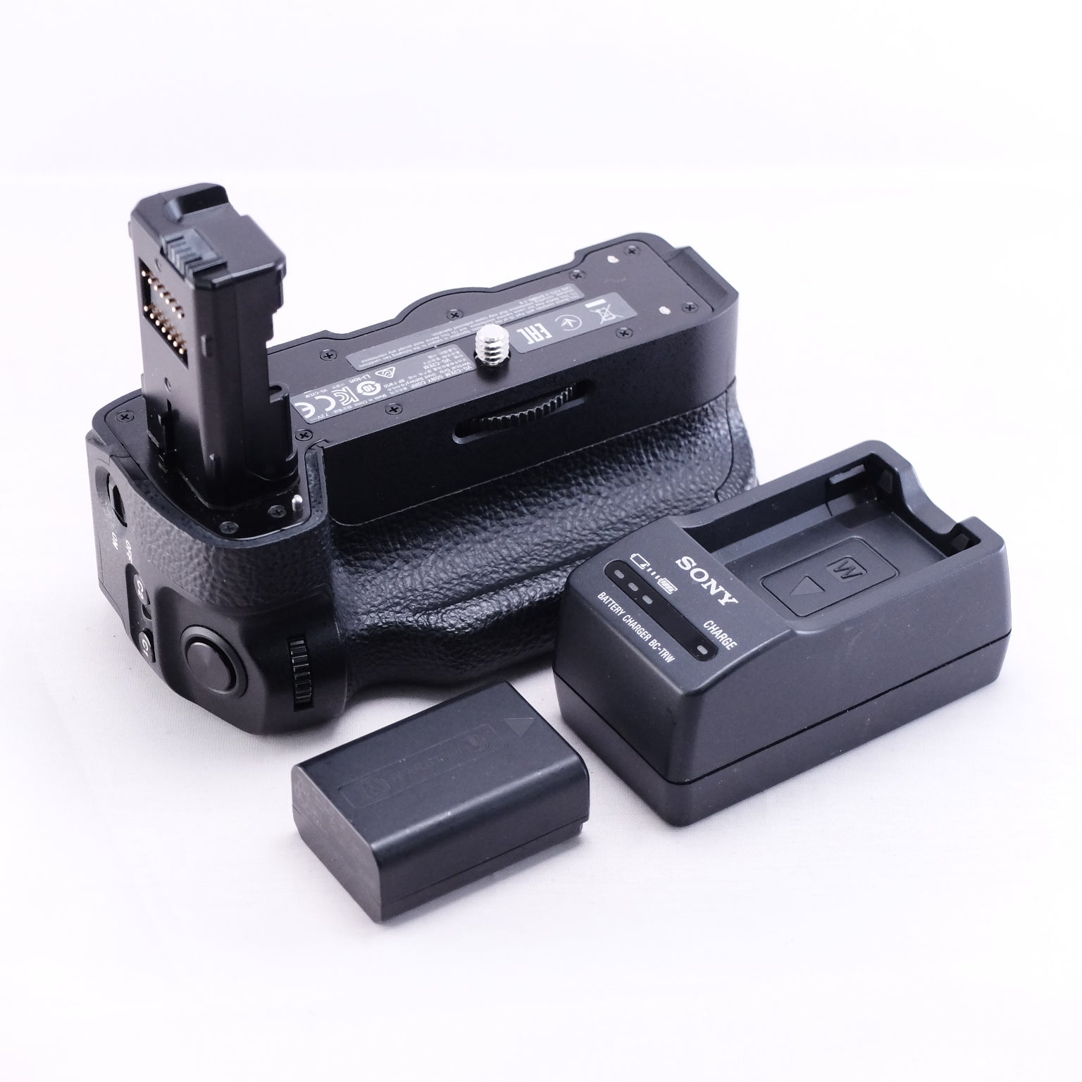 SONY α7 II ボディセット VG-C1EMグリップ付