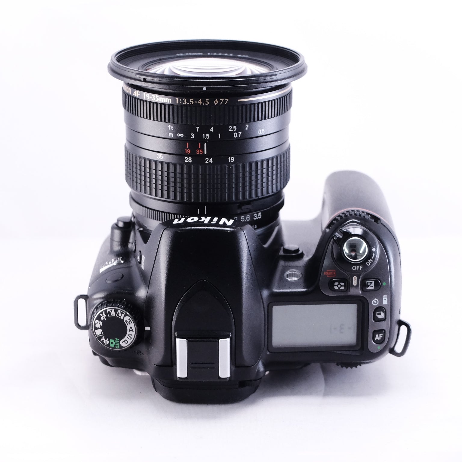 Nikon D80 + TAMRON 19-35mm F3.5-4.5