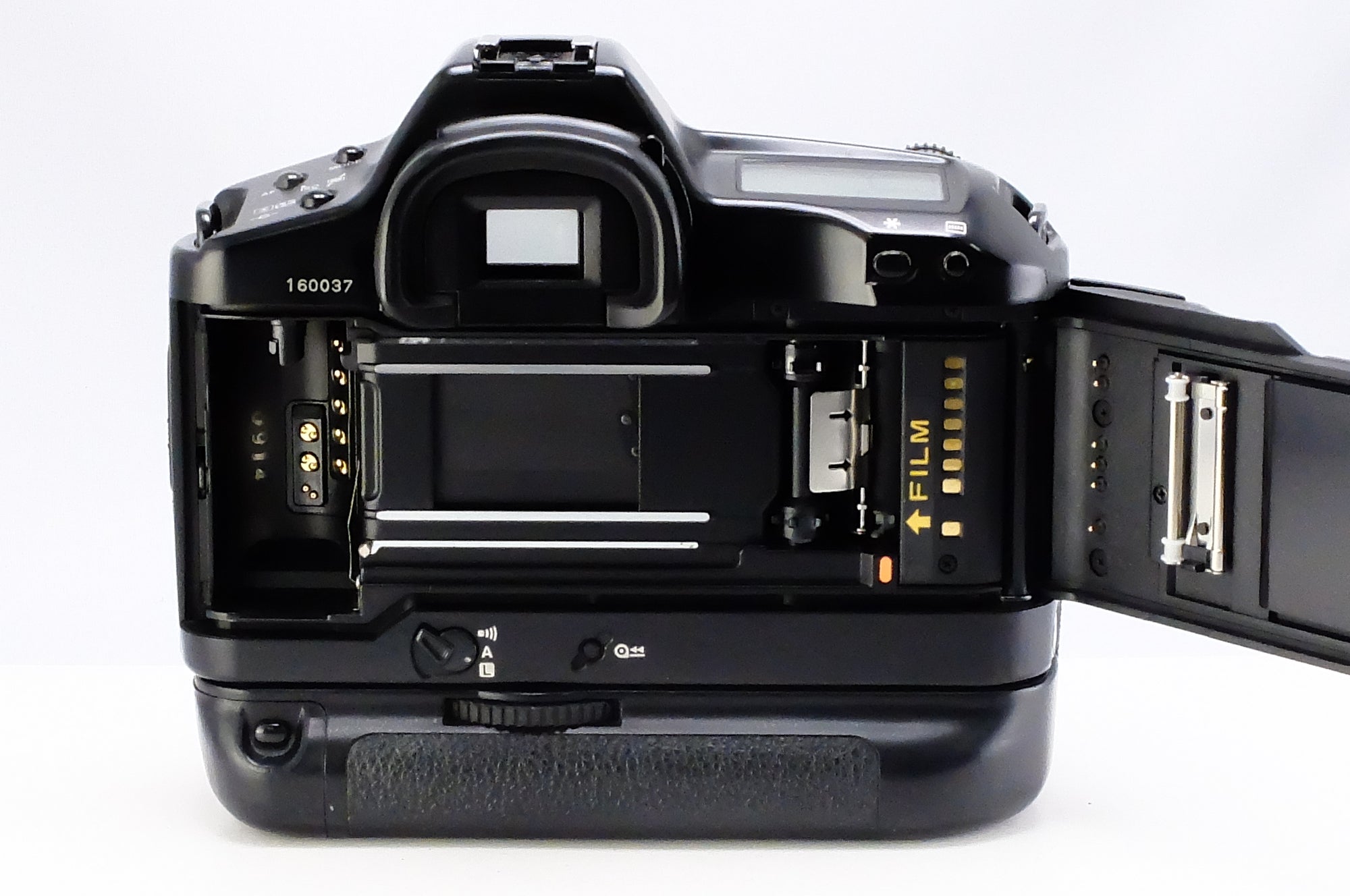 【Canon】EOS-1N + BP-E1 | 東京CAMERA