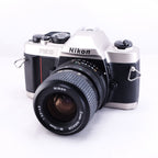 Nikon FM10 + Zoom-NIKKOR 35-70mm F3.5-4.8