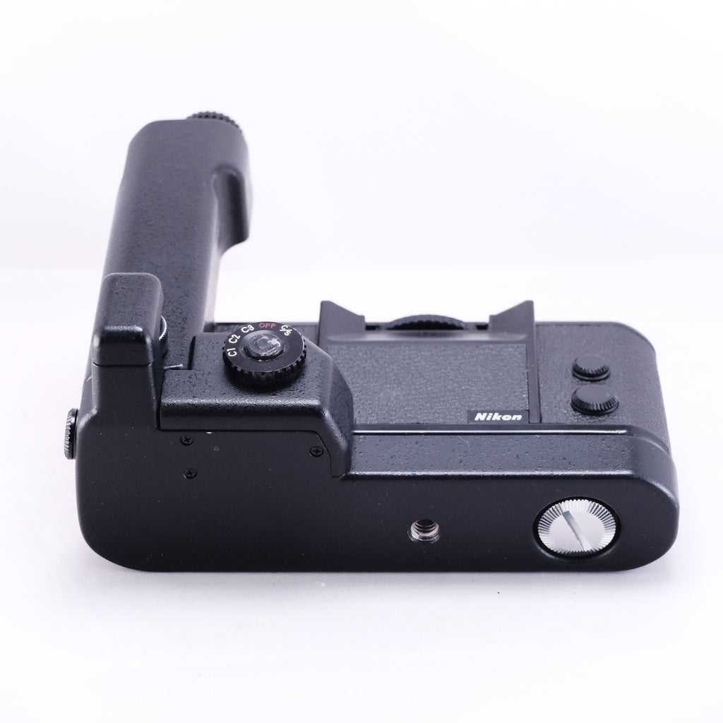 Nikon MD-4 + MK-1