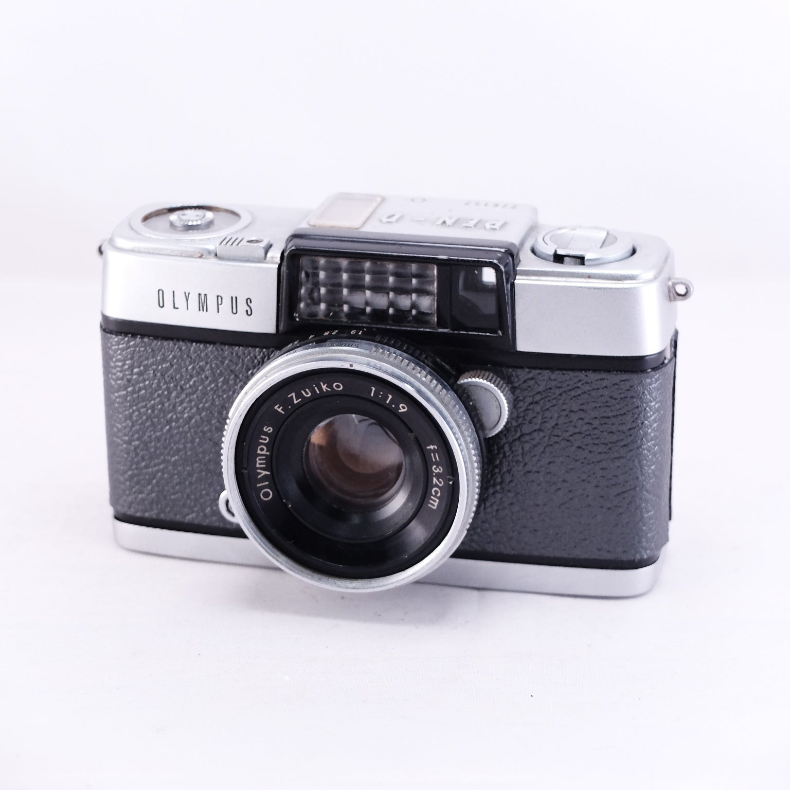 OLYMPUS PEN-D (Black Silver)