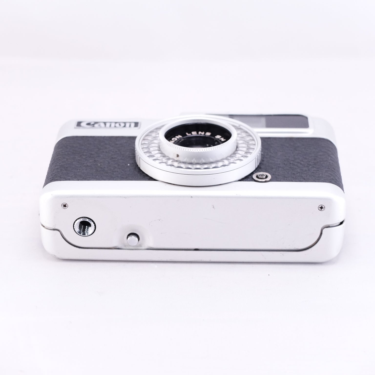 Canon DEMI EE28