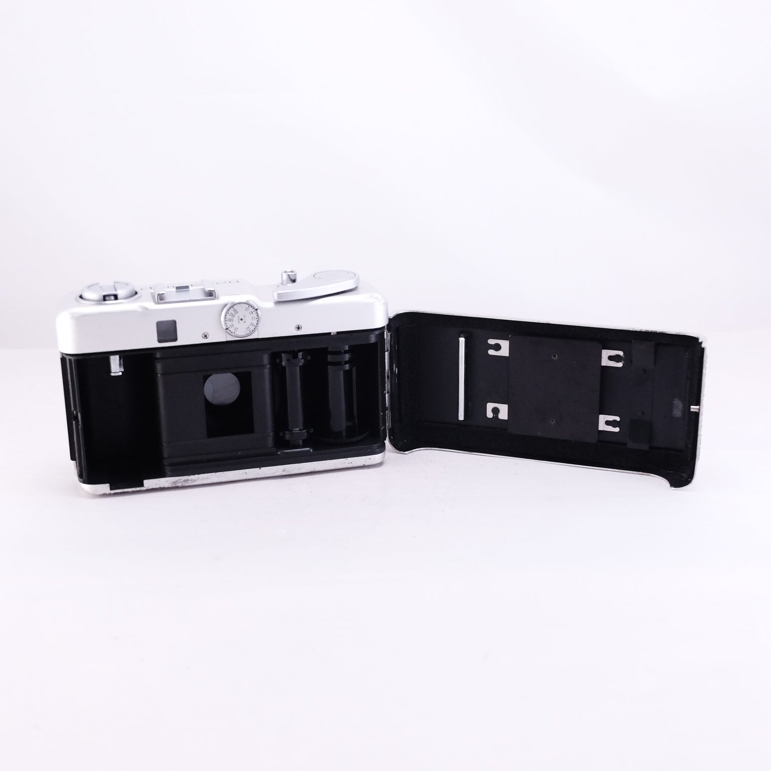 Canon DEMI EE28