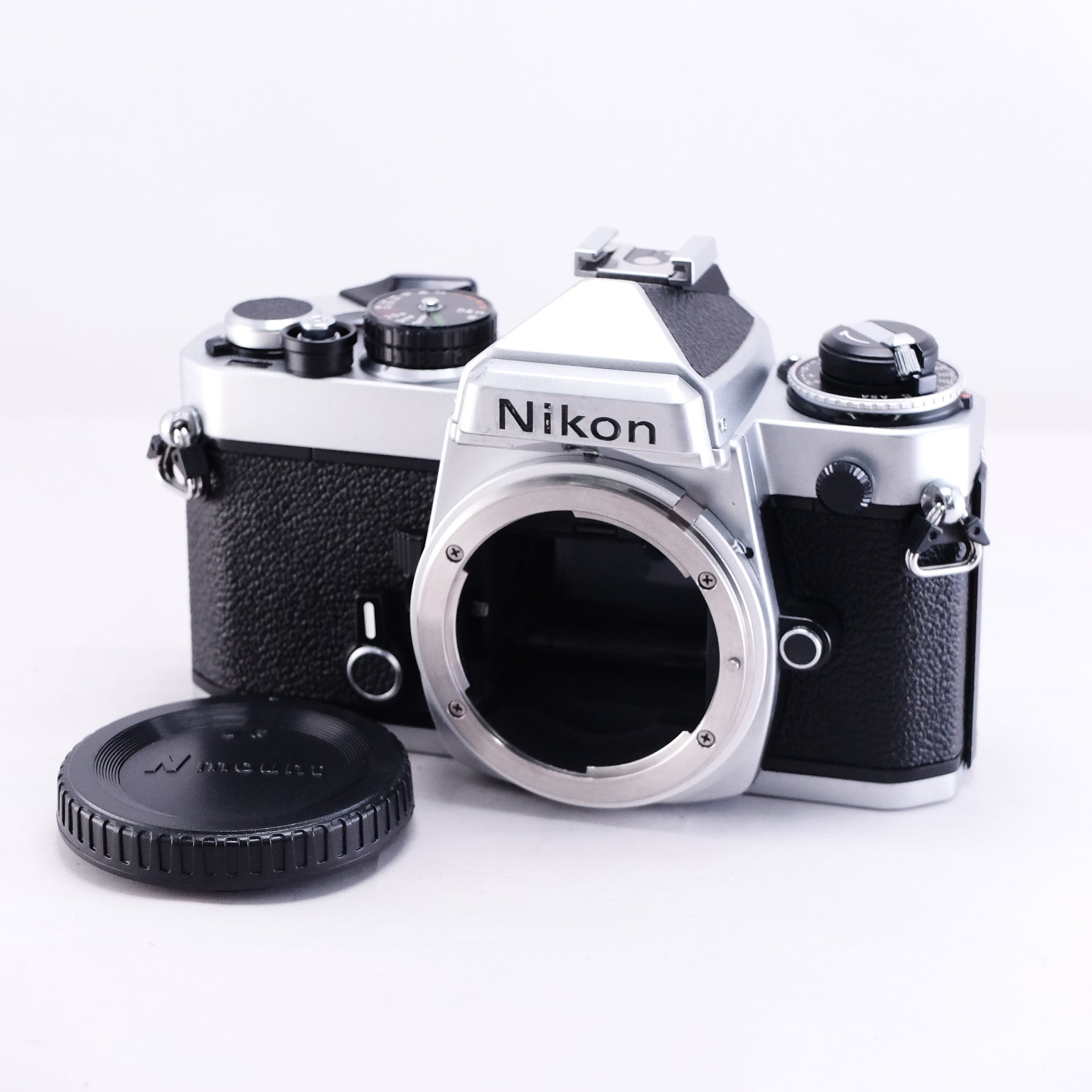 Nikon FE (Silver) ※整備品