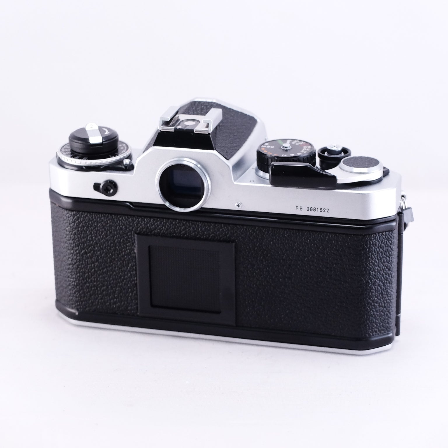 Nikon FE (Silver) ※整備品