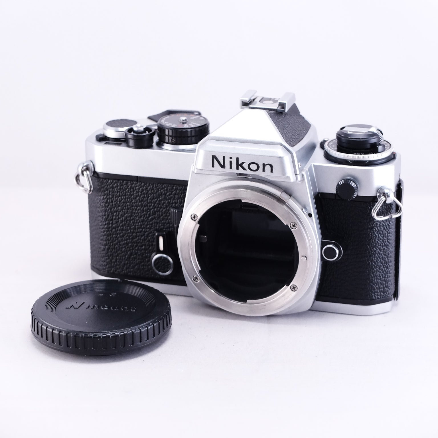 Nikon FE (Silver) ※整備品