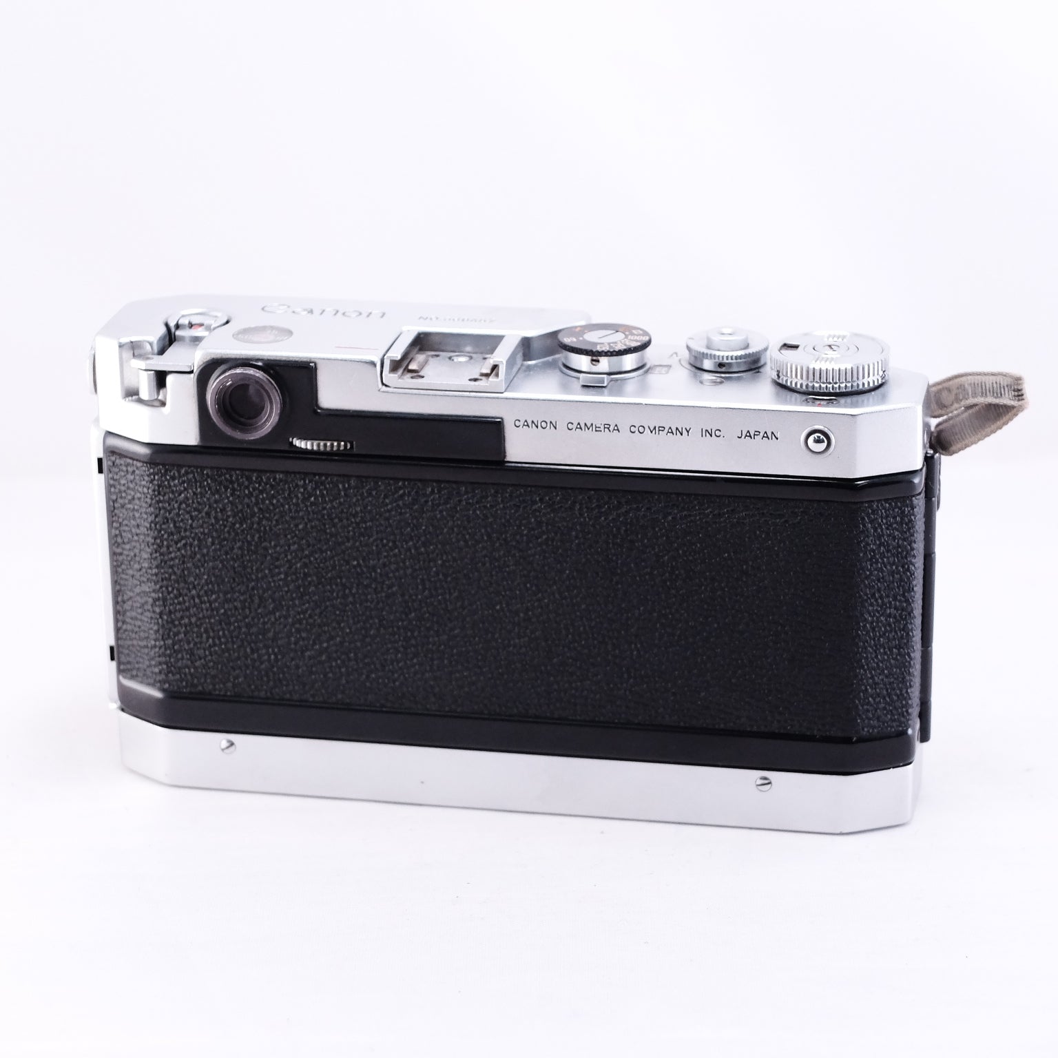 Canon VT Deluxe film rangefinder camera, showing sleek design and premium features.