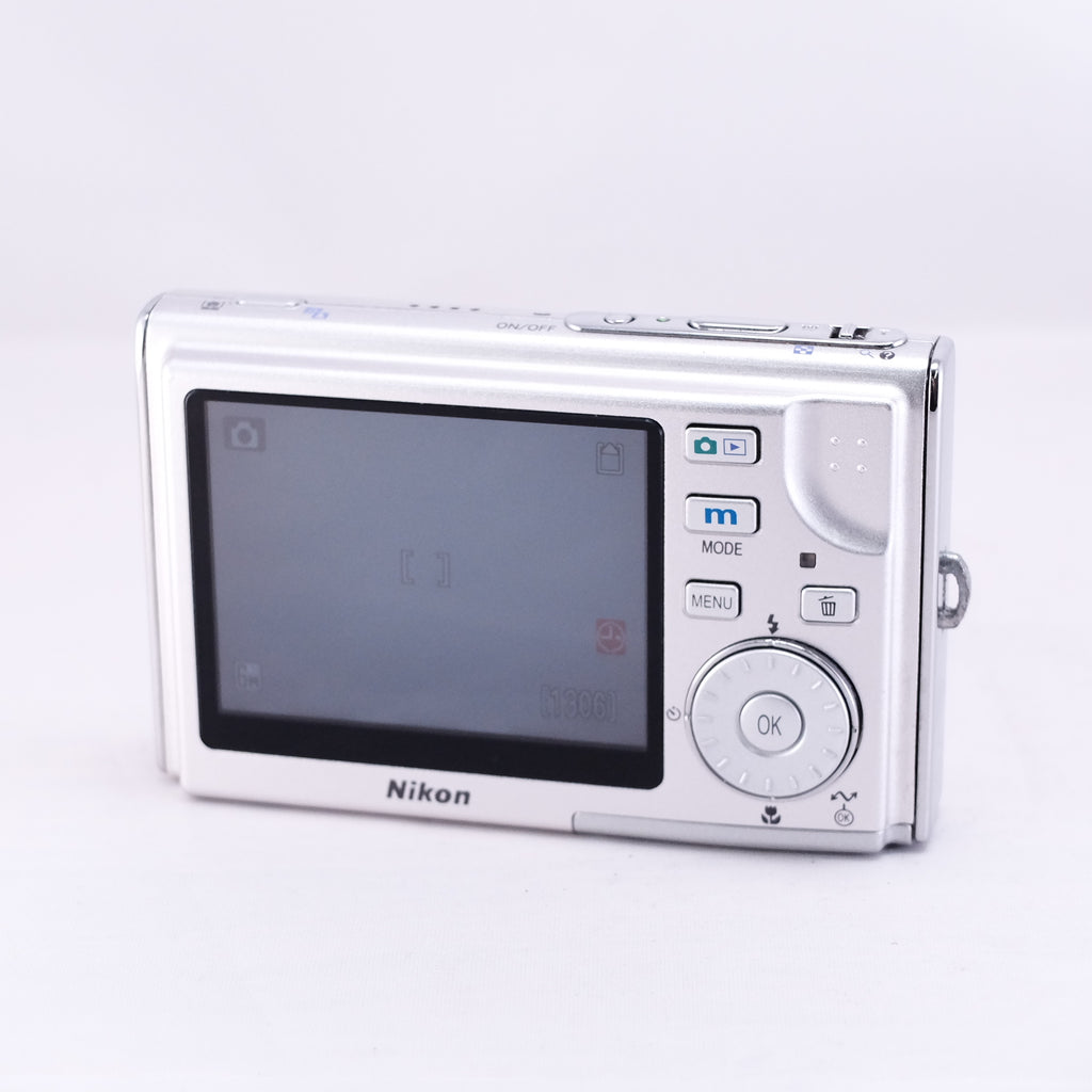 Nikon COOLPIX S5（メモリーカード&バッテリー/充電器付き）