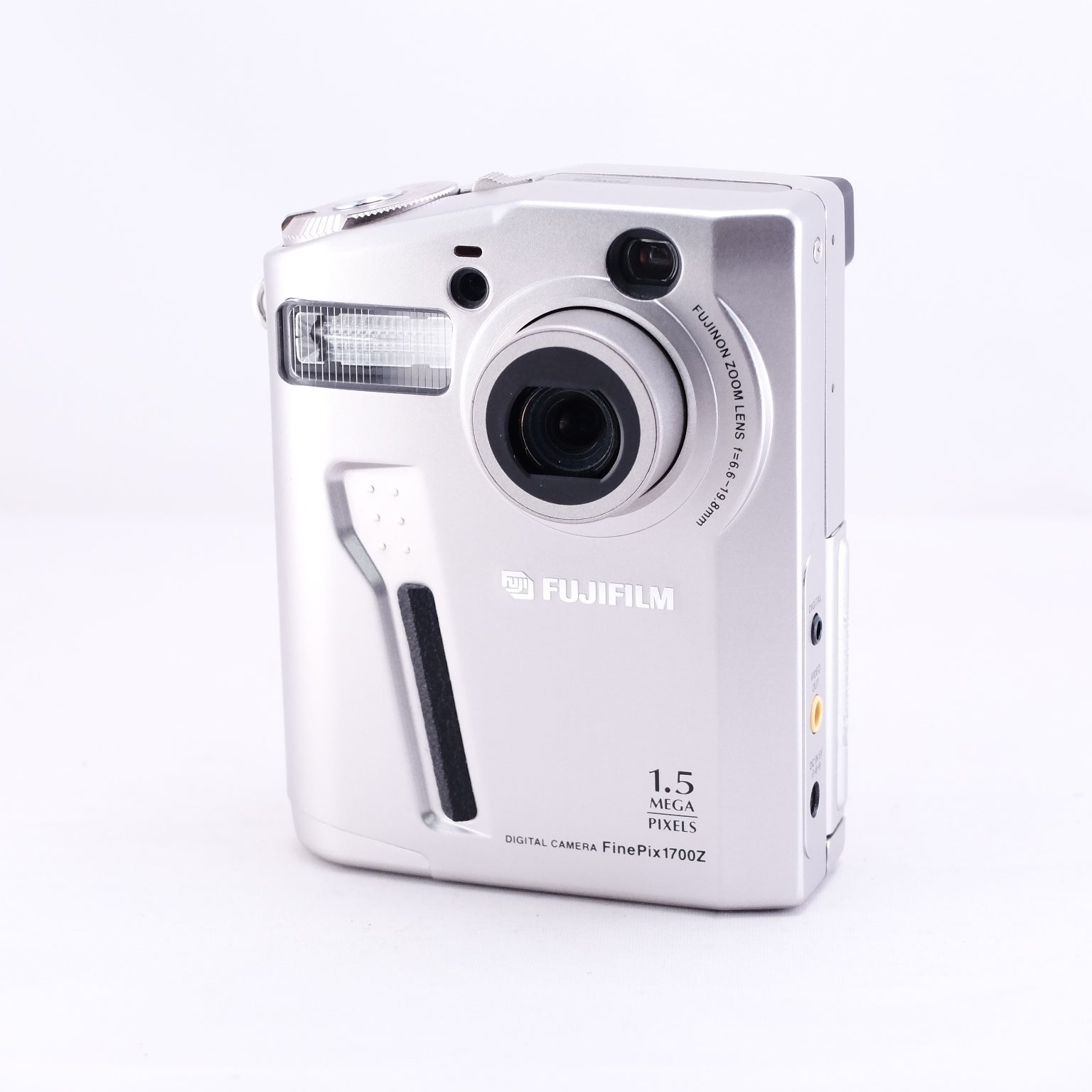 1999 FUJIFILM FinePix 1700Z（メモリーカード&バッテリー/充電器付き）