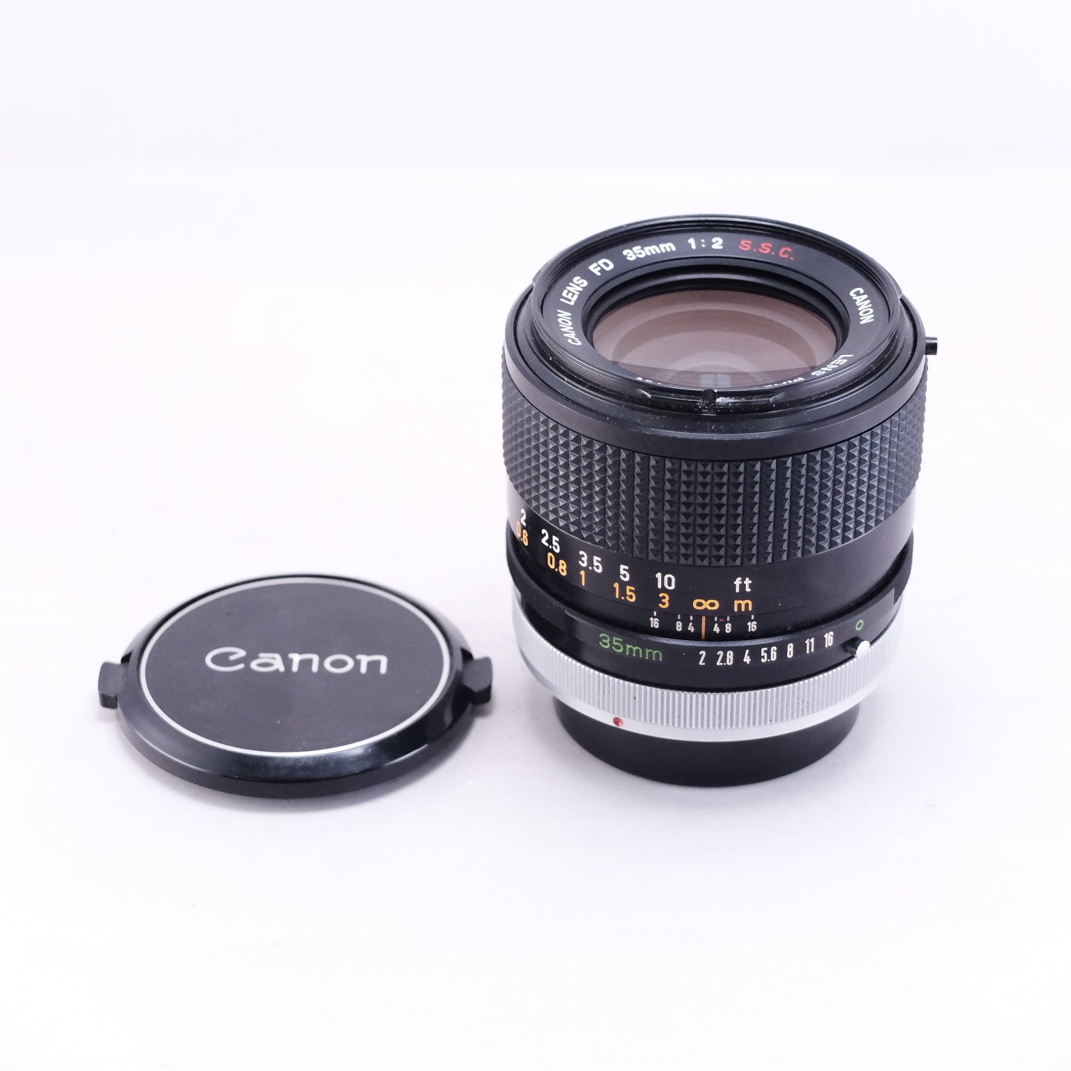 Canon 35mm F2 S.S.C  [FD]