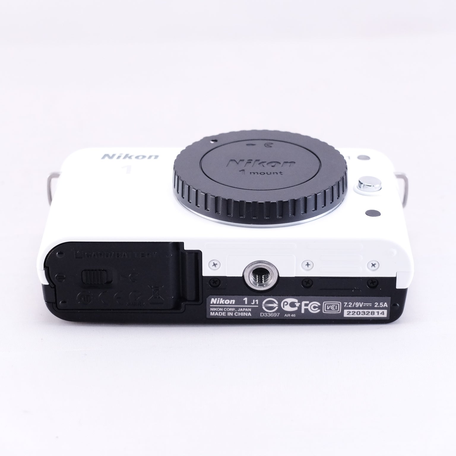 NIkon 1 J1（ホワイト）