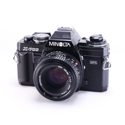 MINOLTA New X-700 Black + MD 50mm F1.7