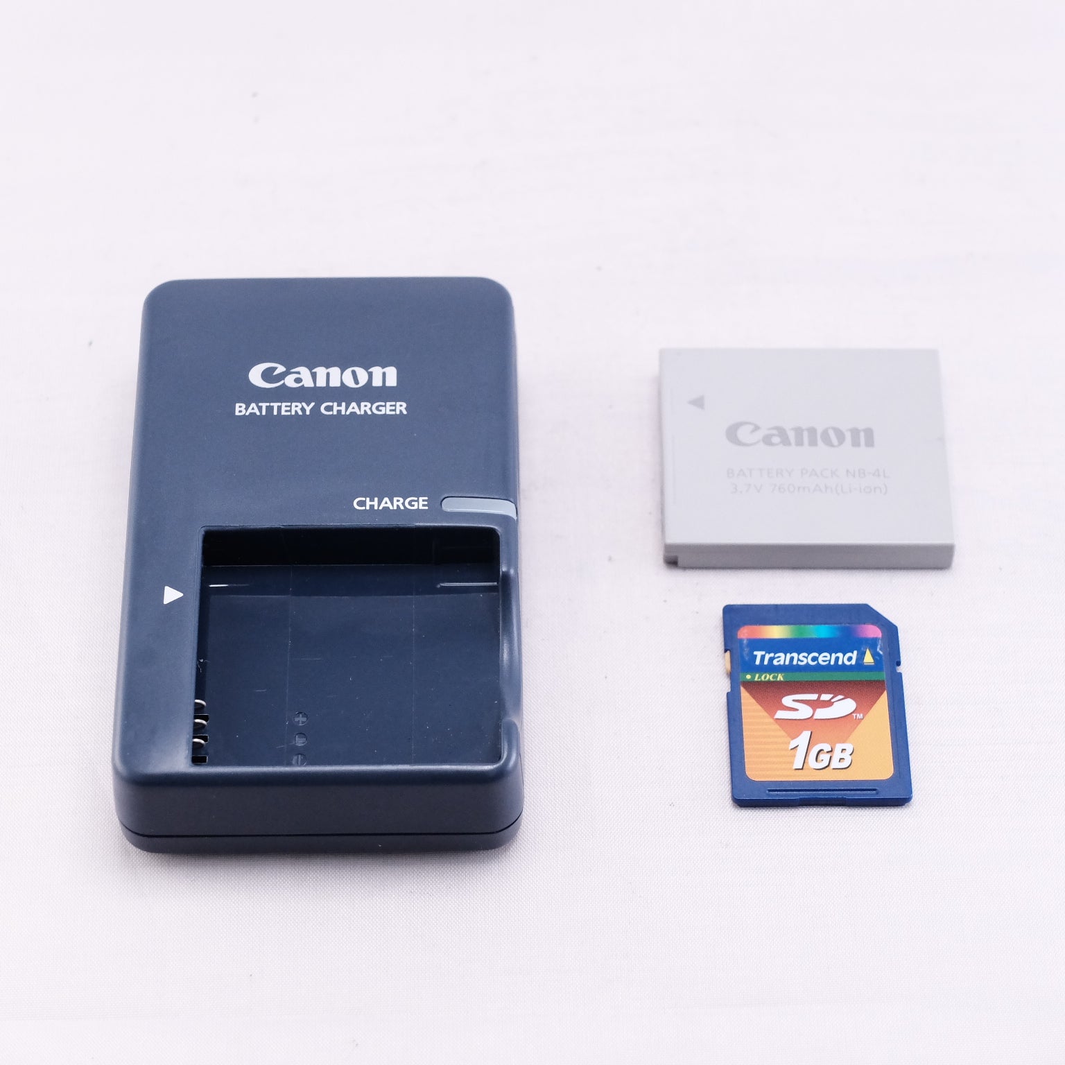 Canon IXY DIGITAL 10（メモリーカード&バッテリー/充電器付き）