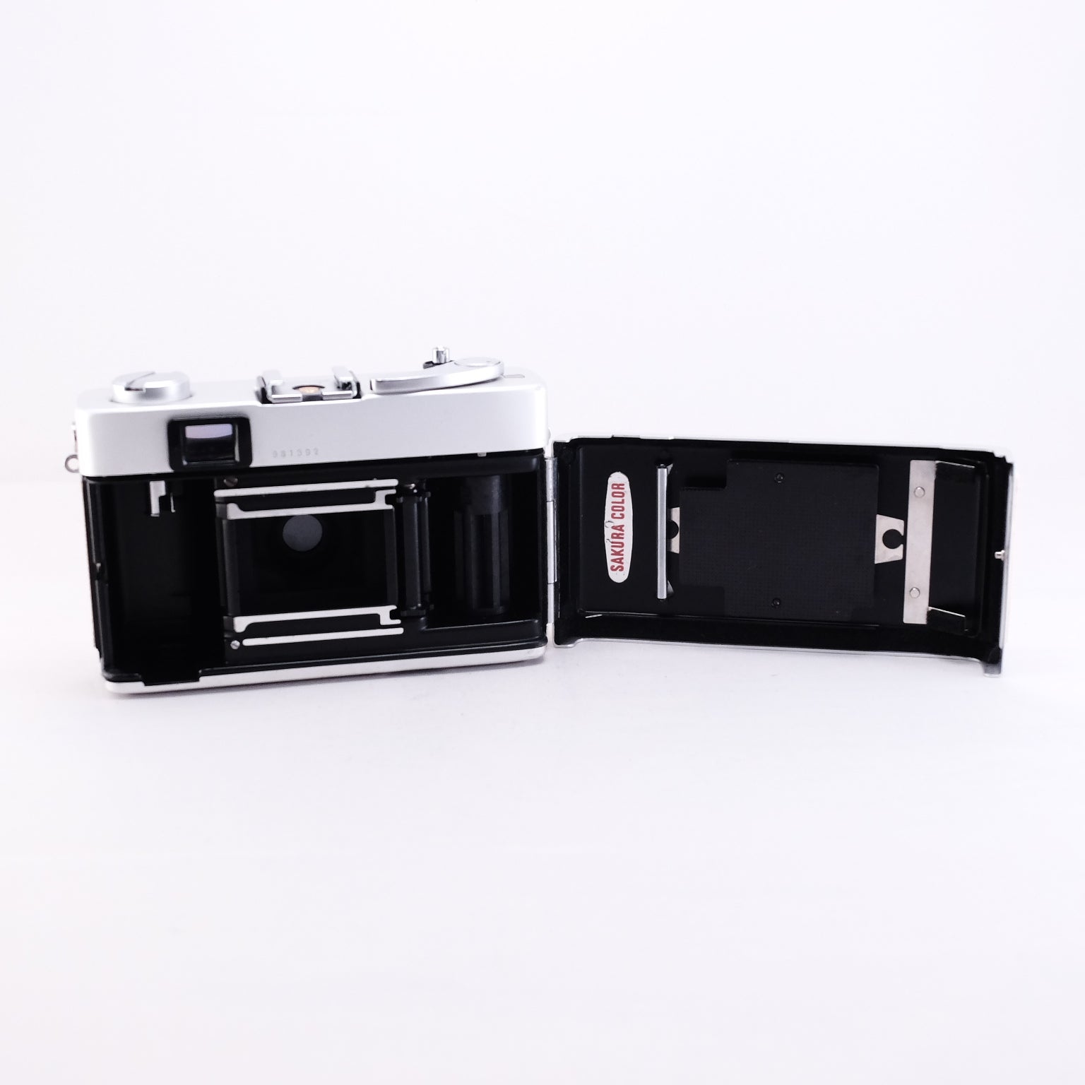 Konica C35 Flashmatic (cream yellow) ※整備品