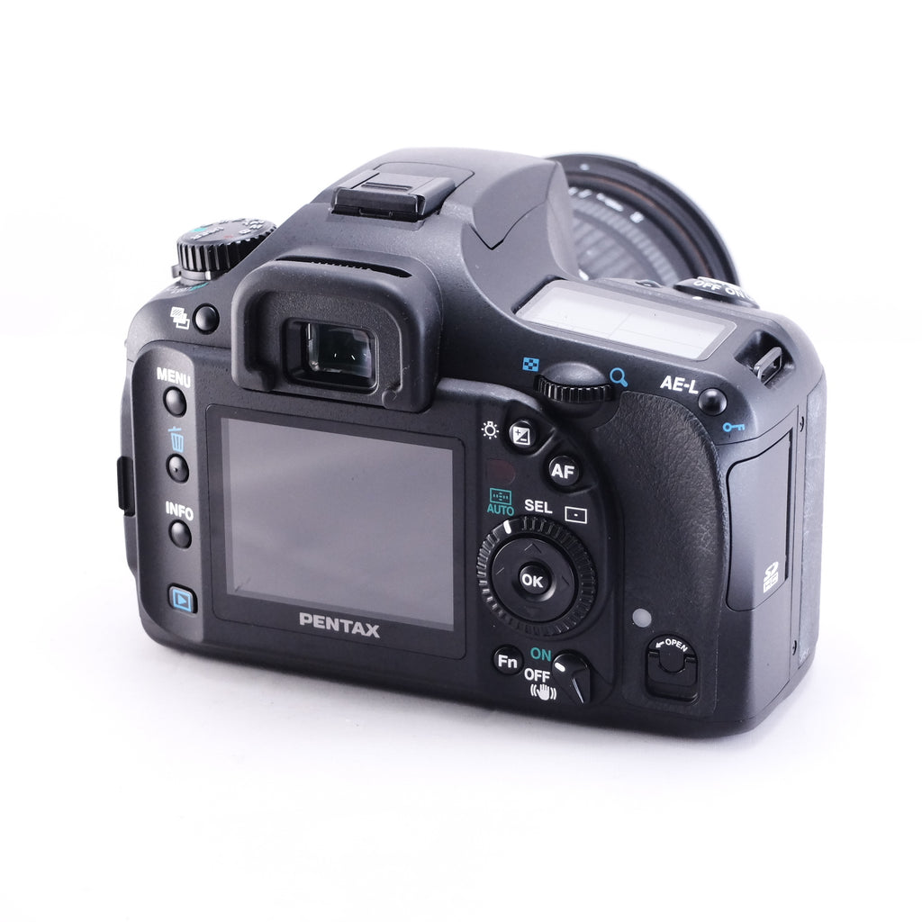 PENTAX K10 + SIGMA 18-50mm F2.8 DC EX MACRO