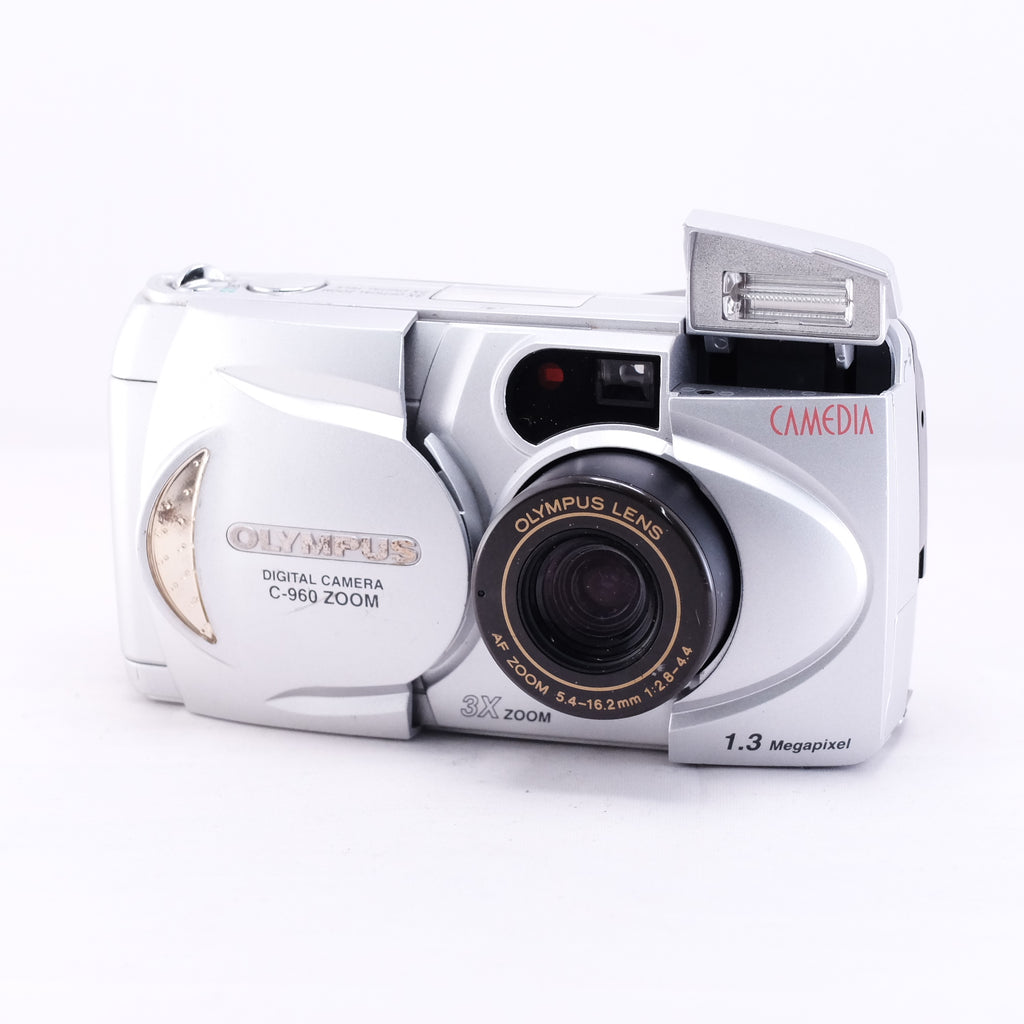 OLYMPUS CAMEDIA C-960ZOOM（メモリーカード&電池付き）
