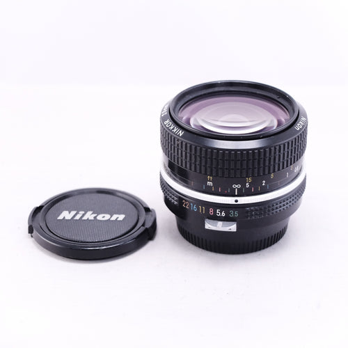 Nikon 非Ai NIKKOR-H Auto 28mm F3.5 [F]