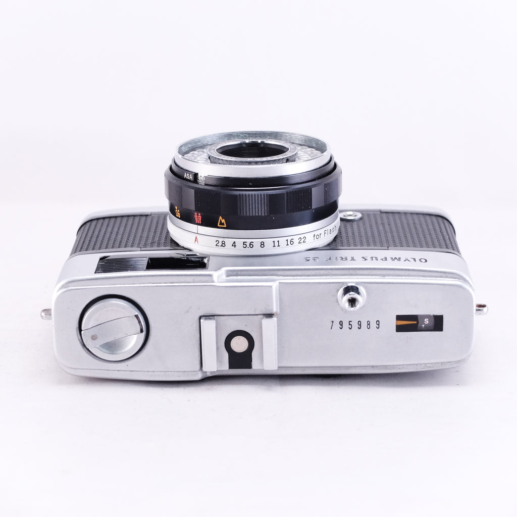 OLYMPUS TRIP35 ※整備品