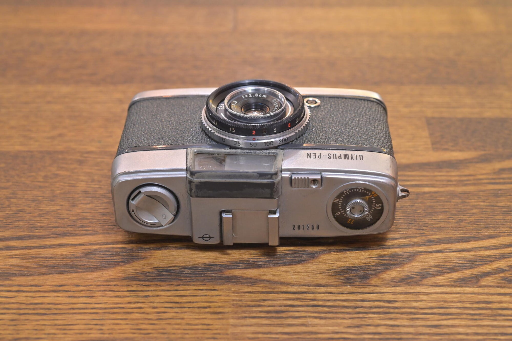 Olympus PEN 片耳 (Original Gray)