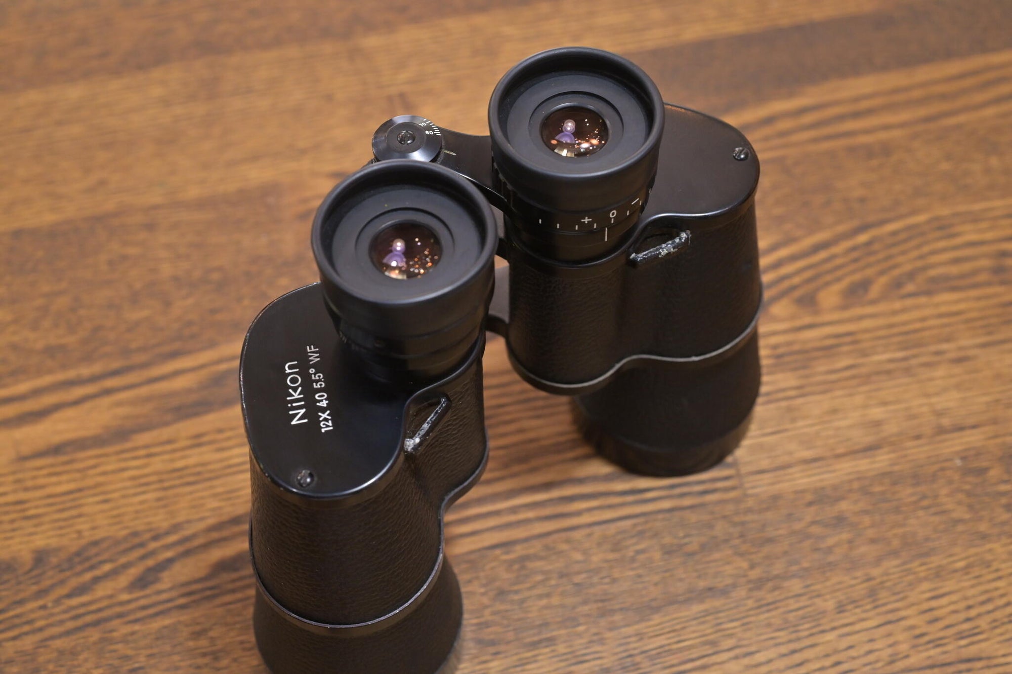 Nikon 12x40 5.5° WF 双眼鏡